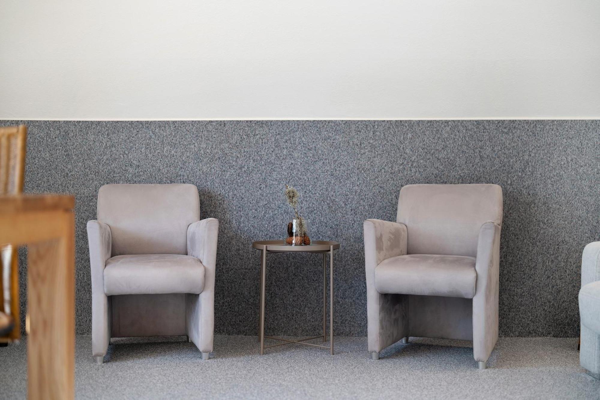 2 Zimmer Wohnung, Mit Sonnenterasse Schönwald Exterior foto
