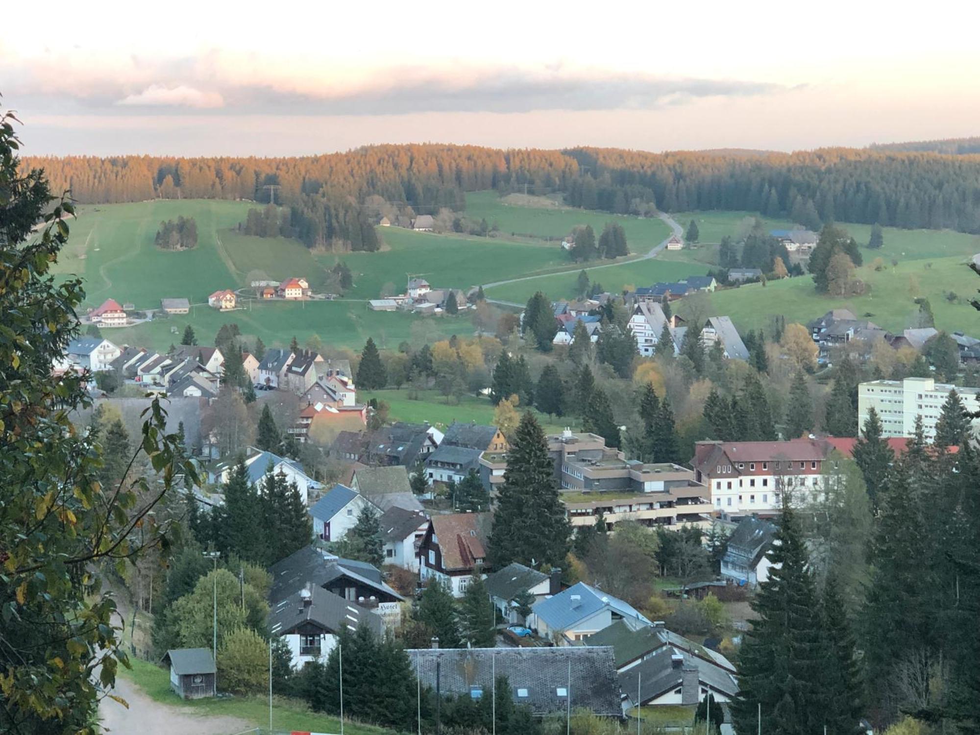 2 Zimmer Wohnung, Mit Sonnenterasse Schönwald Exterior foto